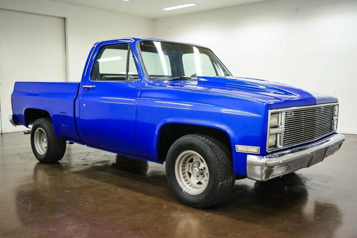 1982 Chevrolet C10 SWB 0 Blue Pickup Truck 350 Chevrolet V8 Turbo 350 Automatic 1982 Chevrolet C-10 SWB