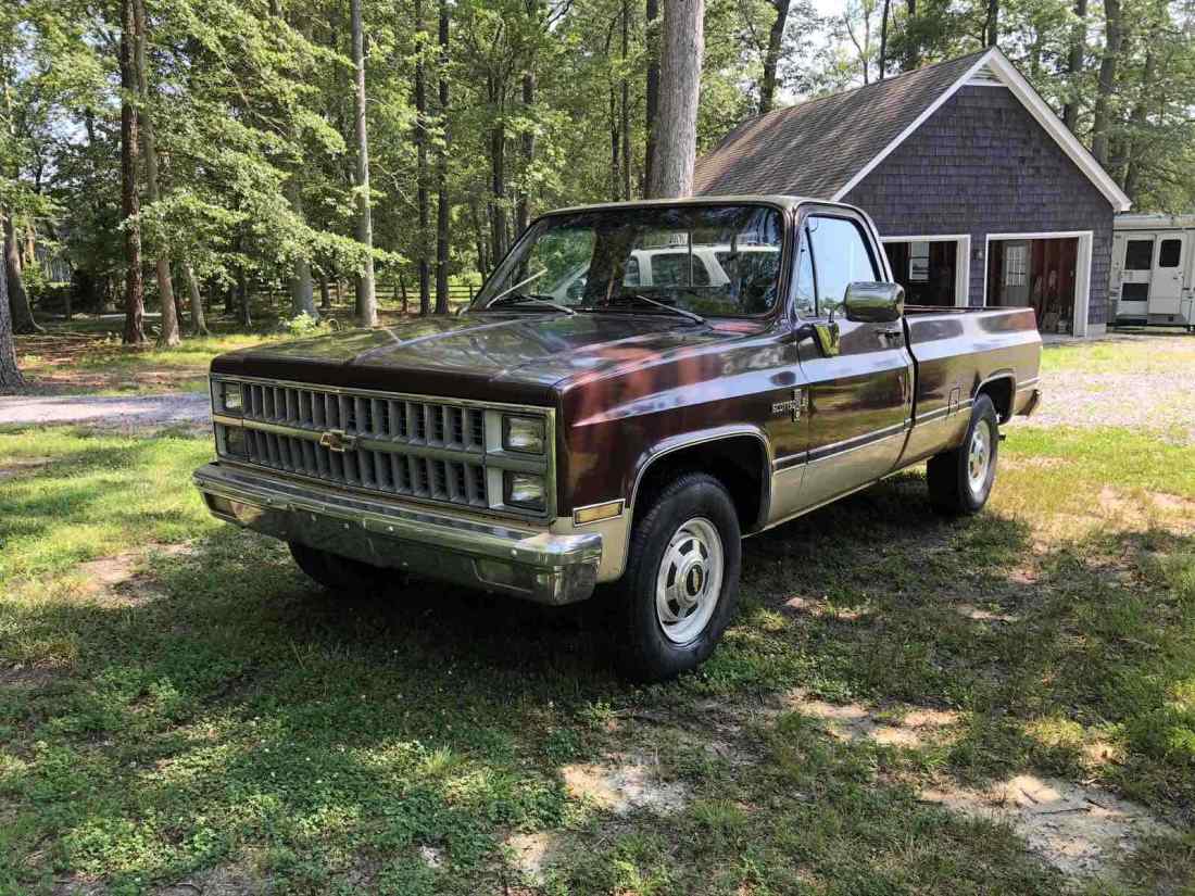 1982 Chevrolet C20 Pickup Brown RWD Automatic 1982 Chevrolet C20