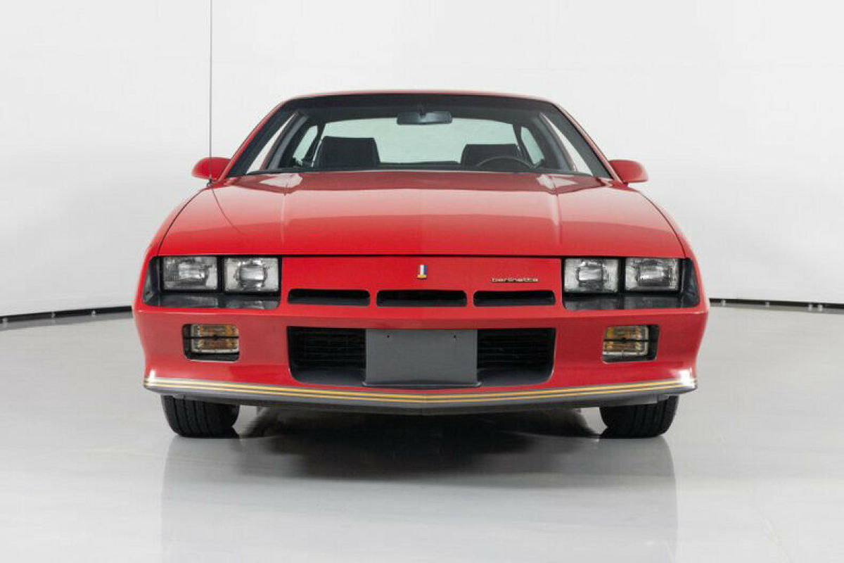 1982 Chevrolet Camaro Berlinetta 14k Miles - photo 4