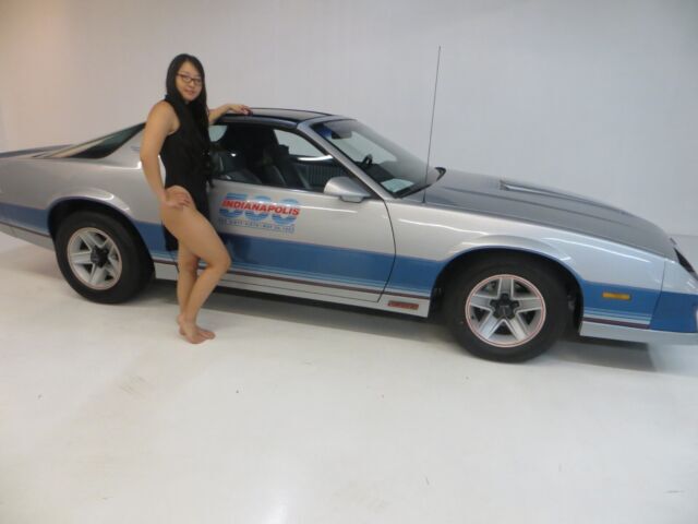 1982 Chevrolet Camaro Indy 500 Pace Car Edition Z28 - photo 2