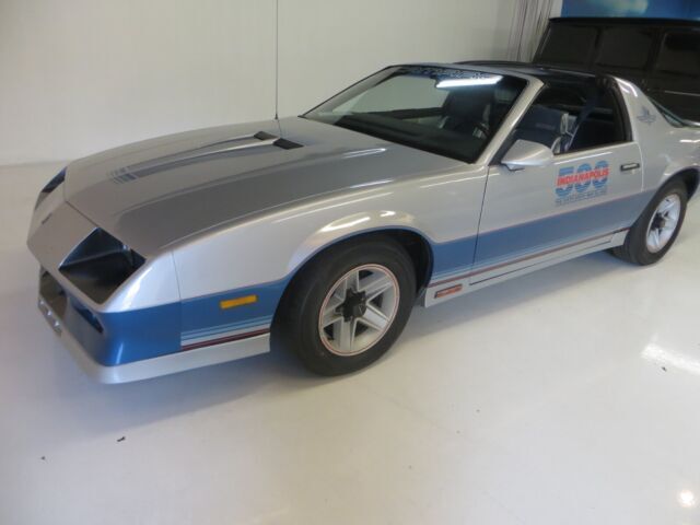 1982 Chevrolet Camaro Indy 500 Pace Car Edition Z28 - photo 4