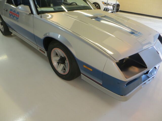 1982 Chevrolet Camaro Indy 500 Pace Car Edition Z28 - photo 6