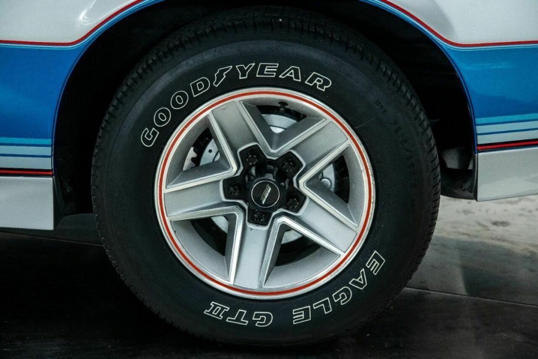 1982 Chevrolet Camaro Z28 2dr Hatchback - photo 12