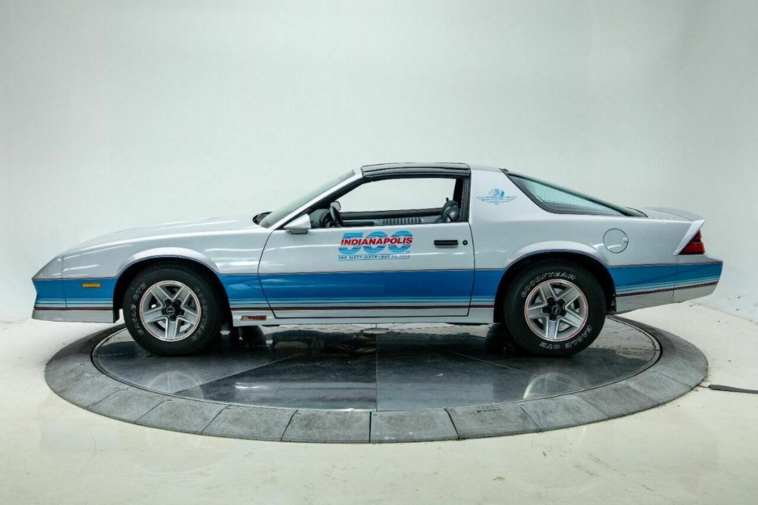 1982 Chevrolet Camaro Z28 2dr Hatchback - photo 3