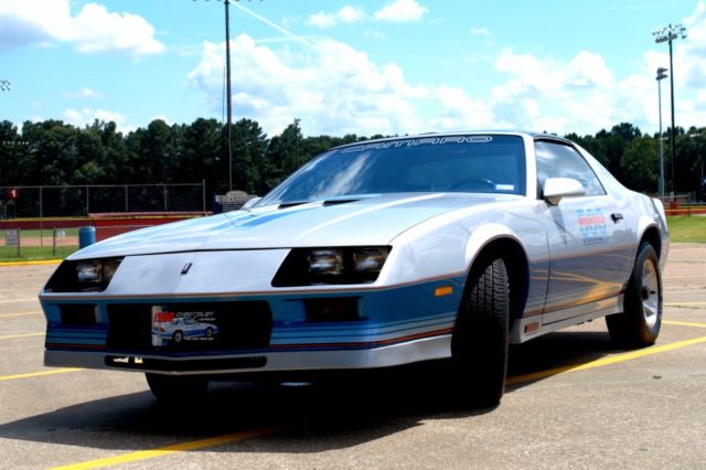 1982 Chevrolet Camaro Z28 2dr Hatchback - photo 2