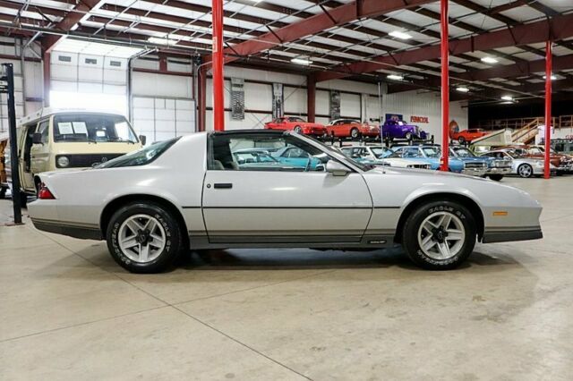 1982 Chevrolet Camaro -- - photo 6