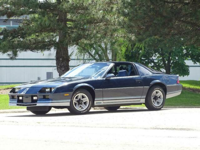1982 Chevrolet Camaro Z28 - photo 4