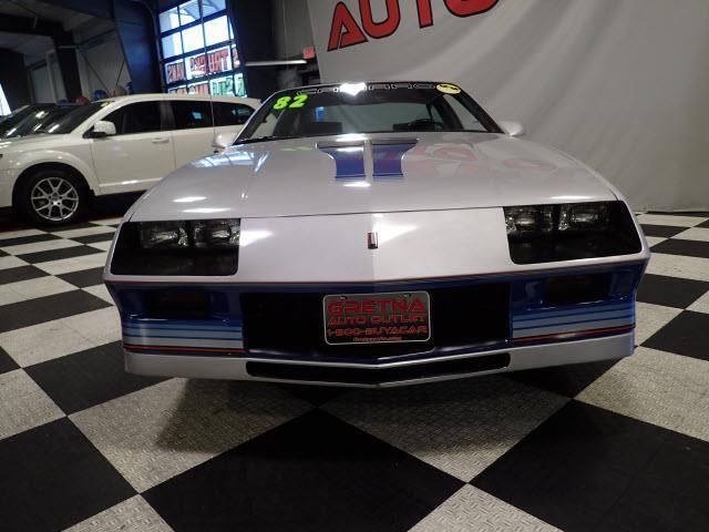 1982 Chevrolet Camaro INDIANAPOLIS MOTOR SPEEDWAY OFFICIAL PACE CAR - photo 2