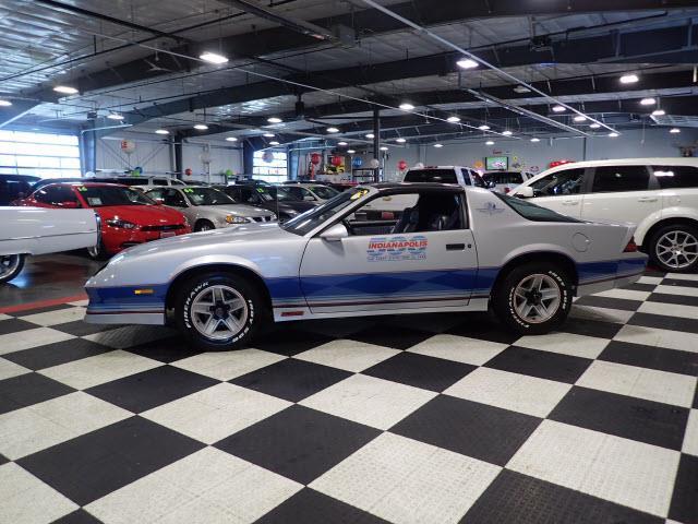 1982 Chevrolet Camaro INDIANAPOLIS MOTOR SPEEDWAY OFFICIAL PACE CAR - photo 3