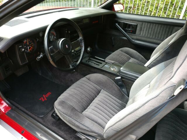 1982 Chevrolet Camaro Z28 - photo 11