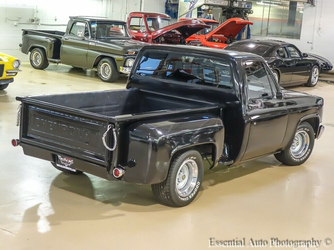 1982 Chevrolet C-10 - photo 11