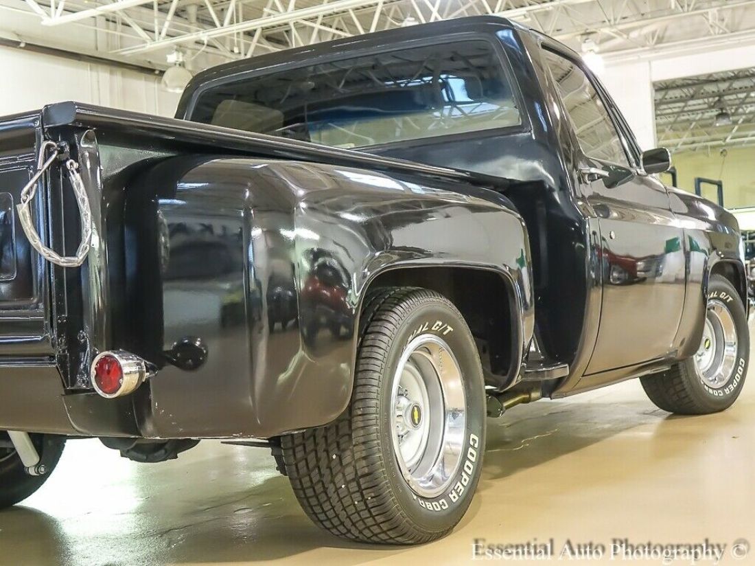 1982 Chevrolet C-10 - photo 12
