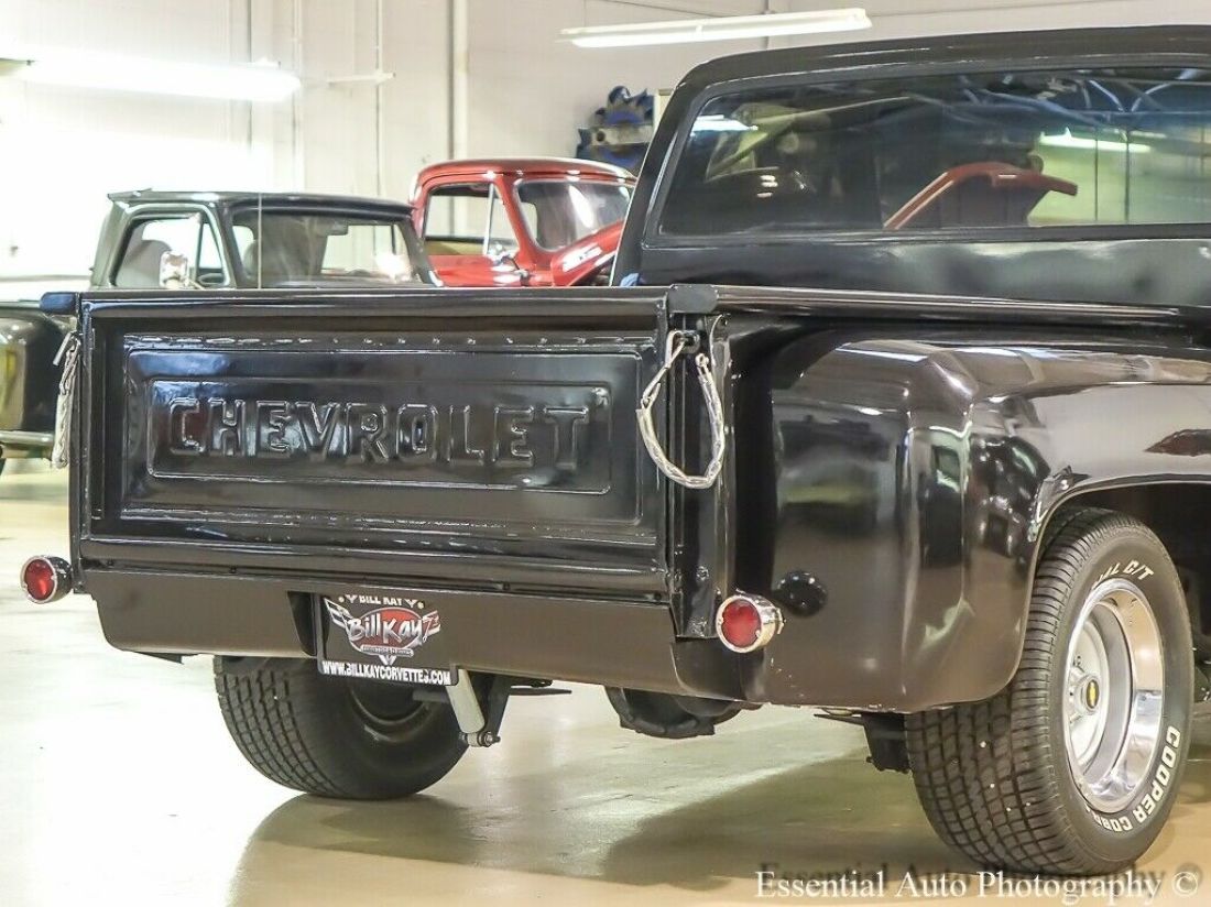 1982 Chevrolet C-10 - photo 9