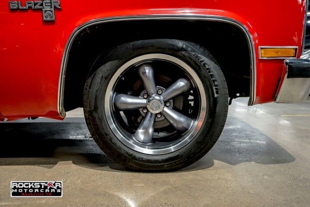 1982 Chevrolet C/K 10 Blazer 2WD - photo 11