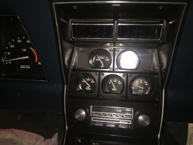 1982 Chevrolet Corvette - photo 2