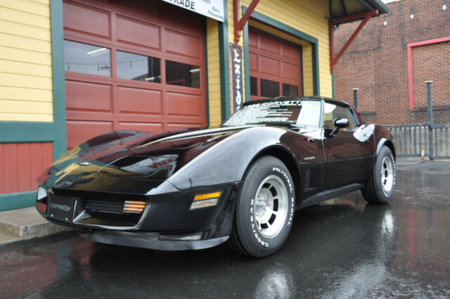 1982 Chevrolet Corvette 1 owner 4k org miles org docs stunning Corvette - photo 8