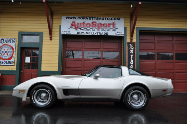 1982 Chevrolet Corvette 1982 Collector's Edition Org 5k Miles! Documented! - photo 7