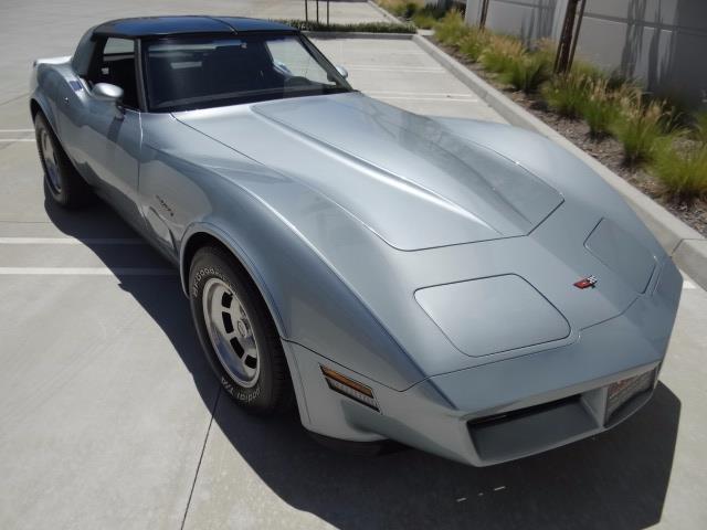 1982 Chevrolet Corvette -- - photo 2