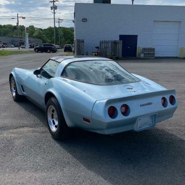 1982 Chevrolet Corvette - photo 3
