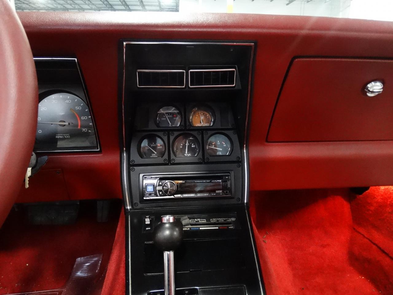 1982 Chevrolet Corvette - photo 12