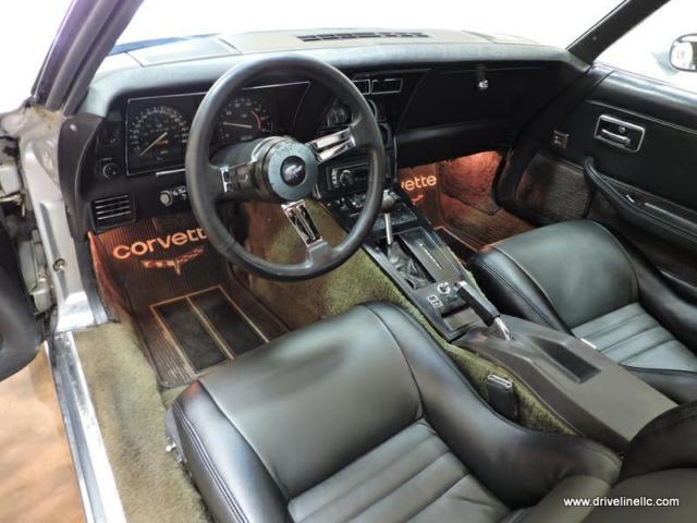 1982 Chevrolet Corvette COUPE - photo 13