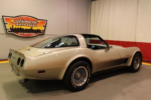 1982 Chevrolet Corvette -- - photo 4