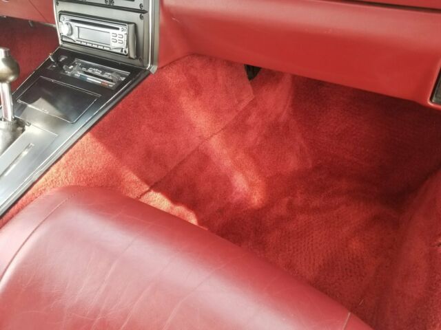 1982 Chevrolet Corvette - photo 10