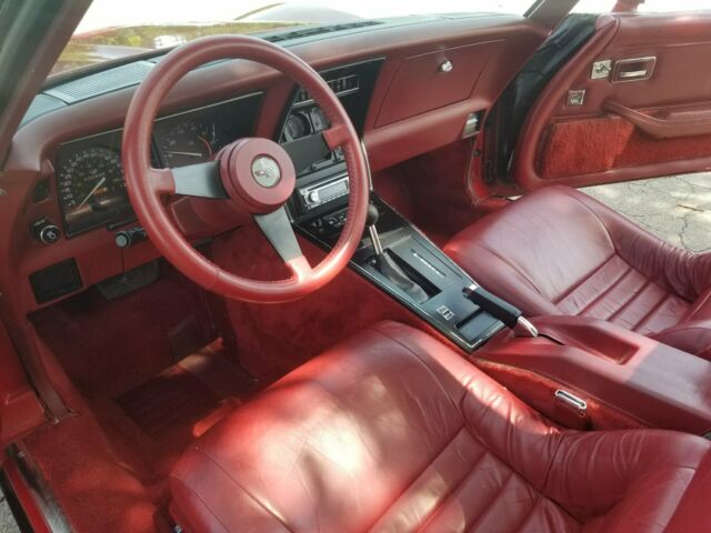 1982 Chevrolet Corvette - photo 11