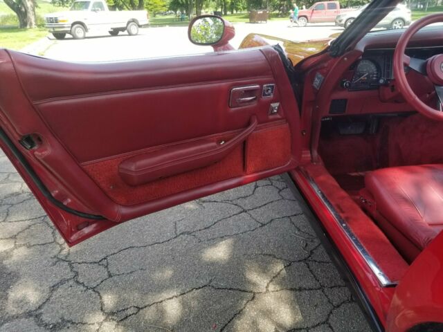 1982 Chevrolet Corvette - photo 7