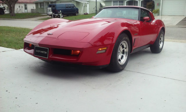 1982 Chevrolet Corvette - photo 2