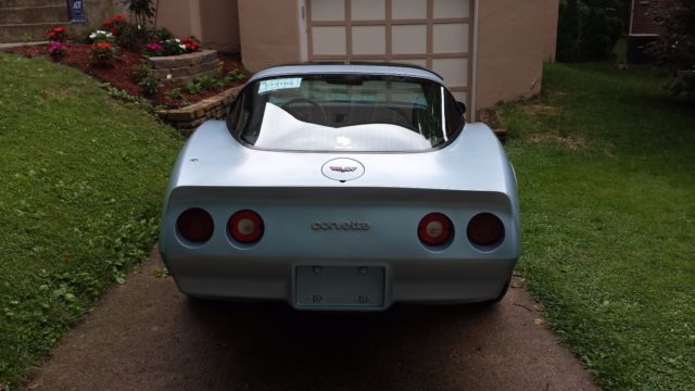1982 Chevrolet Corvette - photo 3