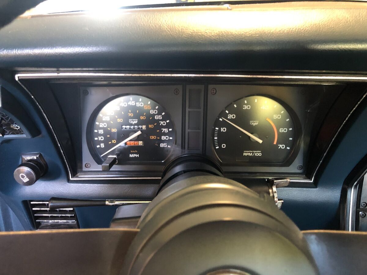 1982 Chevrolet Corvette - photo 9