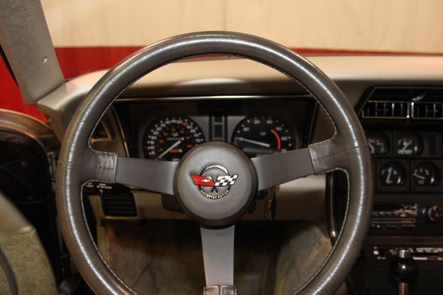 1982 Chevrolet Corvette -- - photo 11