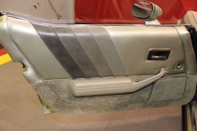 1982 Chevrolet Corvette -- - photo 7