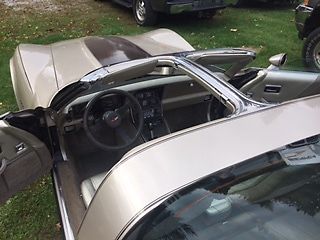 1982 Chevrolet Corvette Collector Edition Coupe - photo 6