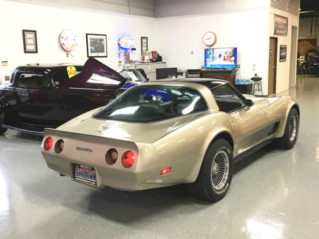 1982 Chevrolet Corvette COLLECTOR EDITION W/ 38K MILES - photo 7
