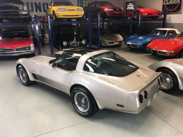 1982 Chevrolet Corvette Collector Edition - photo 9