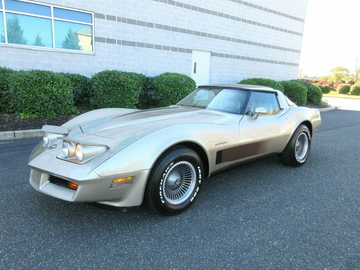 1982 Chevrolet Corvette Collector Edition - photo 7