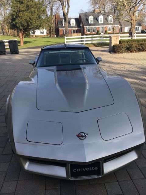 1982 CHEVROLET CORVETTE COLLECTOR EDITION under 14K ORIGINAL MILES 1982 Chevrolet Corvette Collector Edition