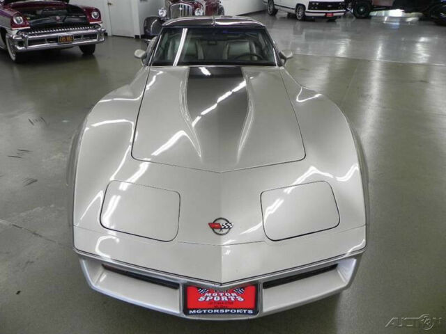 1982 Chevrolet Corvette Collector Edition - photo 8