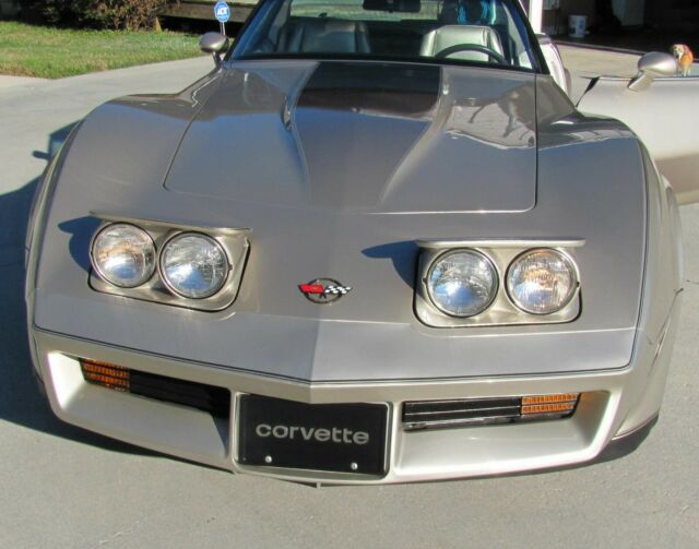 1982 Chevrolet Corvette Collector edition - photo 6