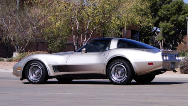 1982 Chevrolet Corvette FREE SHIPPING WITH BUY IT NOW - photo 7