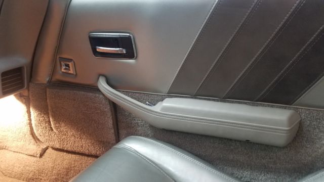 1982 Chevrolet Corvette Collectors edition - photo 11