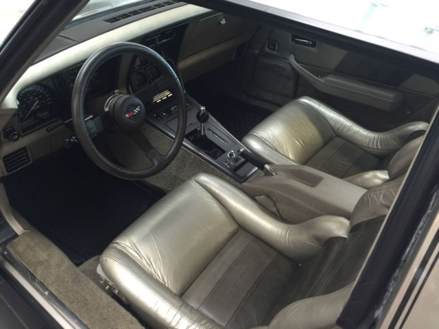 1982 Chevrolet Corvette - photo 12