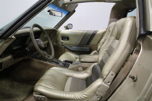 1982 Chevrolet Corvette Collectors Edition - photo 4