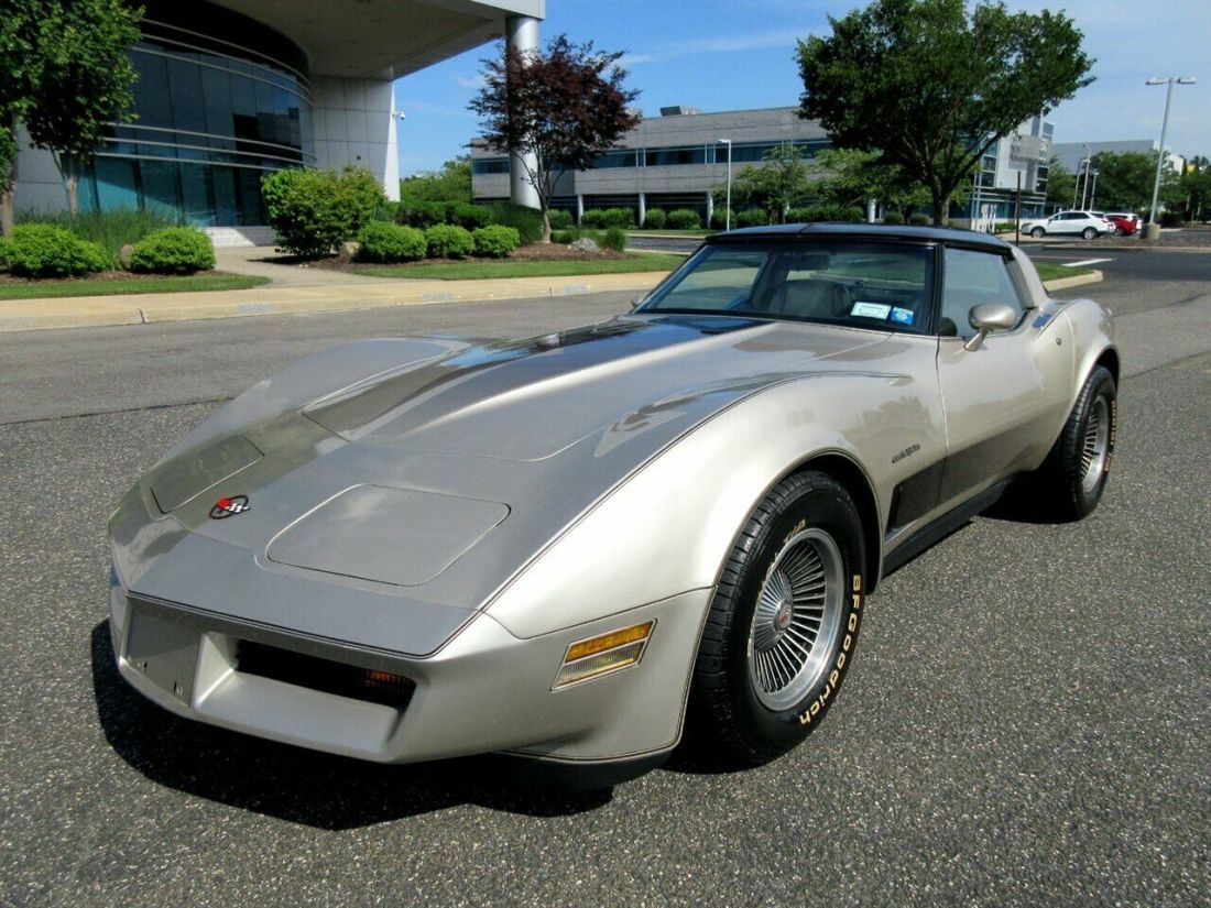 1982 Chevrolet Corvette Collectors Edition Low Miles Stunning Classic Must See 1982 Chevrolet Corvette Collector Edition