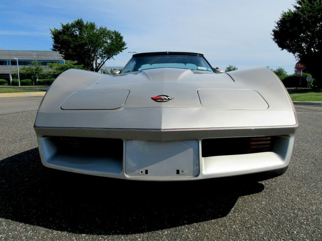 1982 Chevrolet Corvette Collector Edition - photo 11