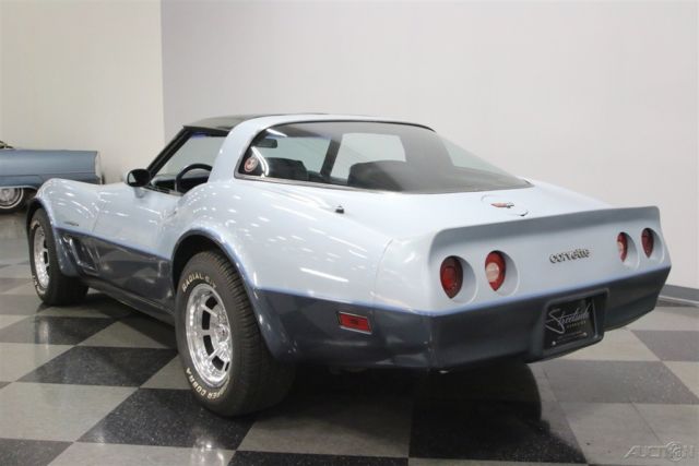 1982 Chevrolet Corvette - photo 10