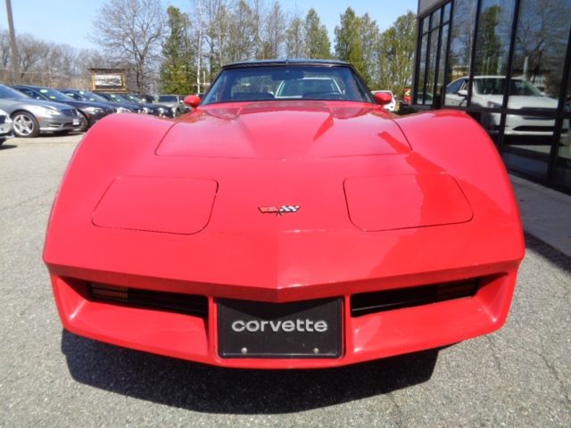 1982 Chevrolet Corvette Coupe - photo 2