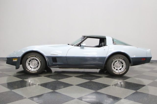 1982 Chevrolet Corvette -- - photo 3